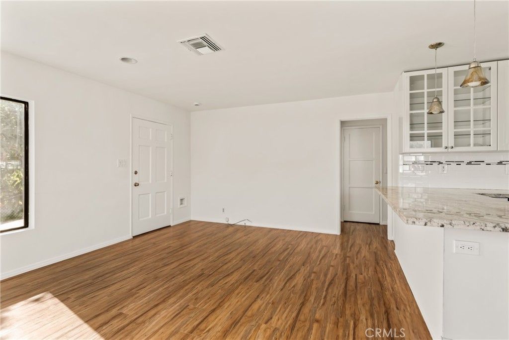 531 N Niagara, Burbank, CA 91505 — photo 5