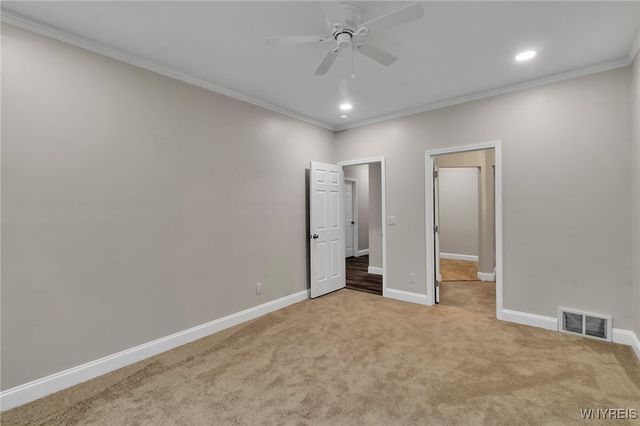 5200 Berg Road, West Seneca, NY 14218