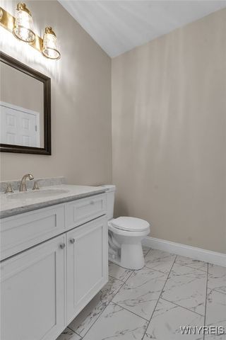 5200 Berg Road, West Seneca, NY 14218