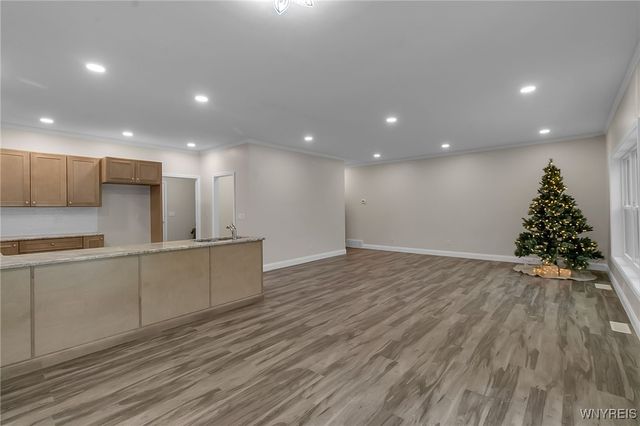 5200 Berg Road, West Seneca, NY 14218