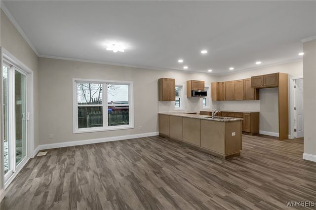 5200 Berg Road, West Seneca, NY 14218