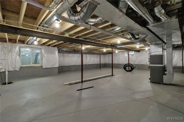 5200 Berg Road, West Seneca, NY 14218