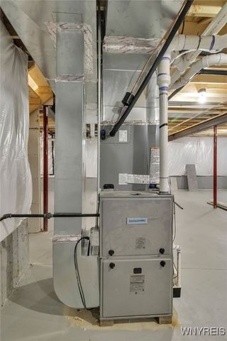 5200 Berg Road, West Seneca, NY 14218