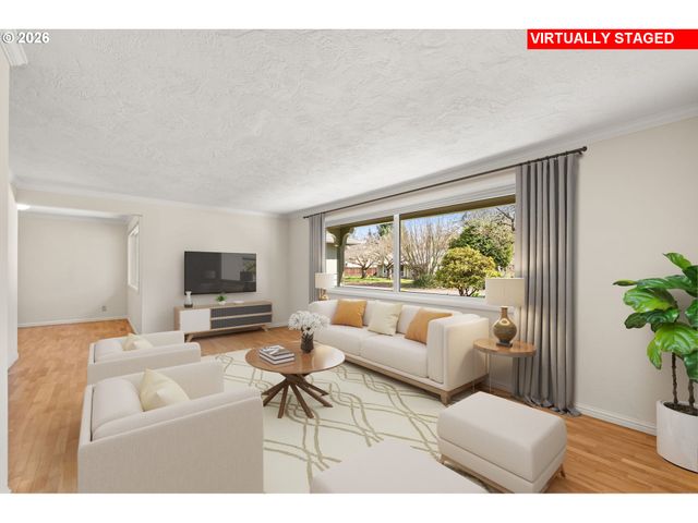 394 CHERRY Dr, Eugene, OR 97401