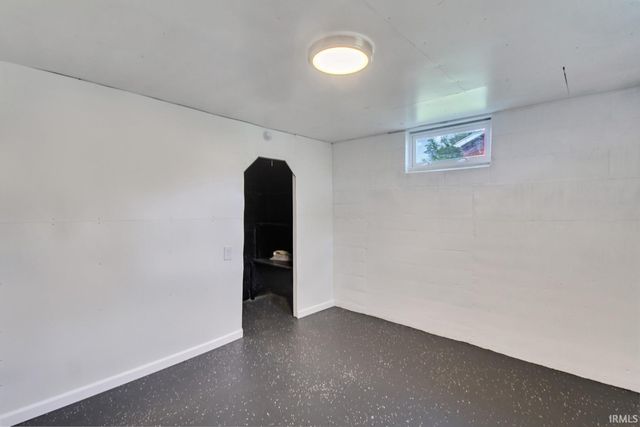 2816 E Morgan Avenue, Evansville, IN 47711