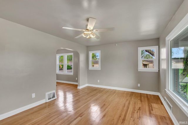 2816 E Morgan Avenue, Evansville, IN 47711