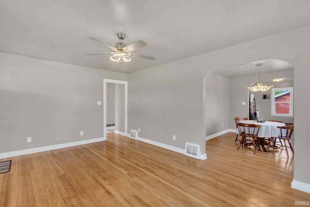 2816 E Morgan Avenue, Evansville, IN 47711