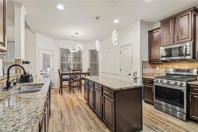 160 Wilson Drive, Mcdonough, GA 30252