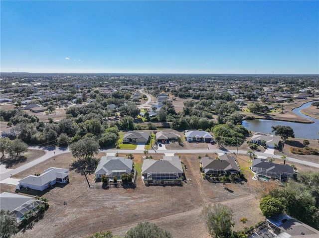 344 San Cristobal AVE, Punta Gorda, FL 33983