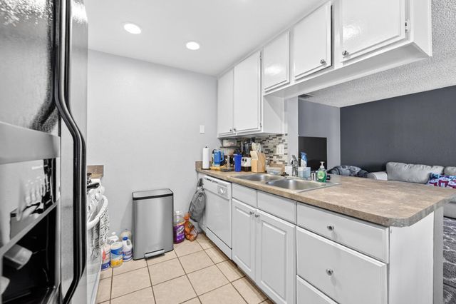 48334 Stewart Drive J4, Indio, CA 92201