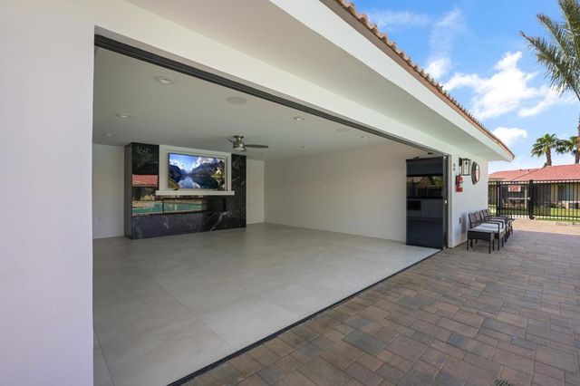 48334 Stewart Drive J4, Indio, CA 92201