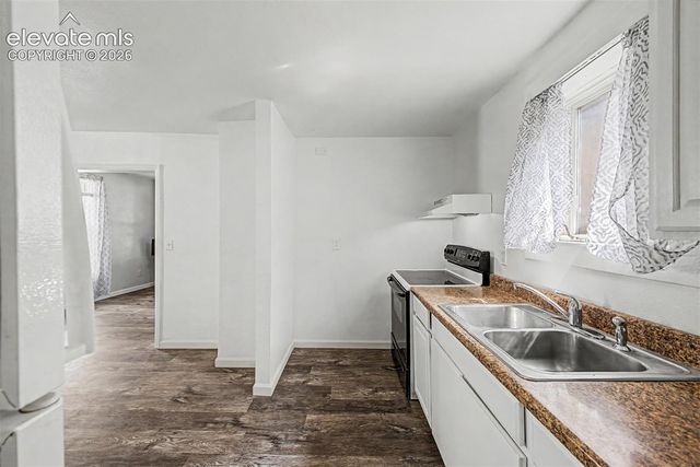 608 E 10th Street, Pueblo, CO 81001