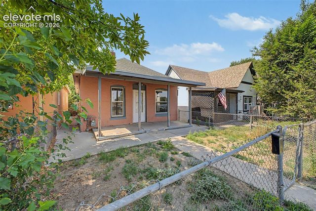 608 E 10th Street, Pueblo, CO 81001