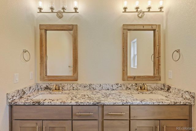 1897 N Mountain Estates Road, Florissant, CO 80816