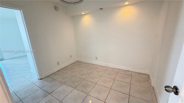 100 Bayview Drive 509, Sunny Isles Beach, FL 33160