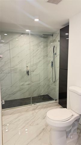 100 Bayview Drive 509, Sunny Isles Beach, FL 33160