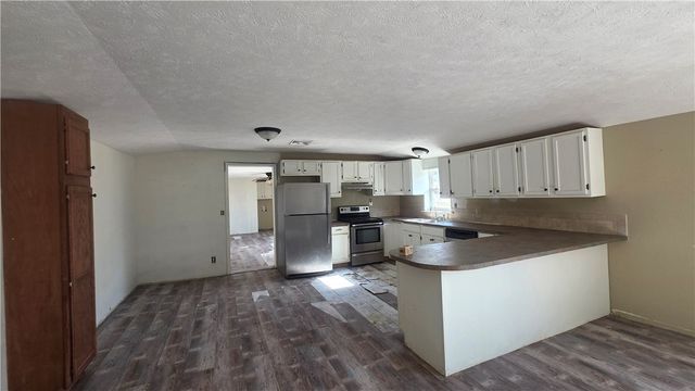 203 South Street, Flippin, AR 72634