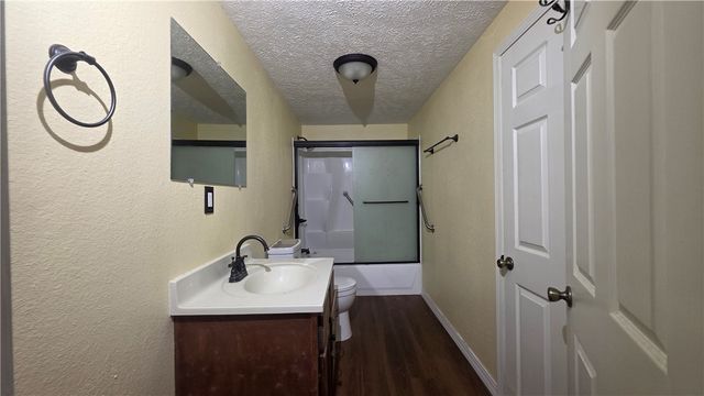 203 South Street, Flippin, AR 72634