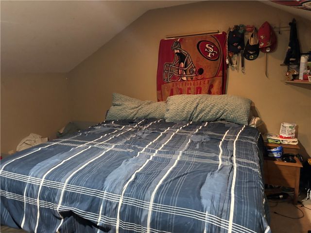 15 Layton St, Lyons, NY 14489