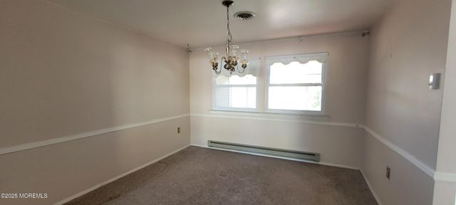 6 Holyoke Court, Whiting, NJ 08759