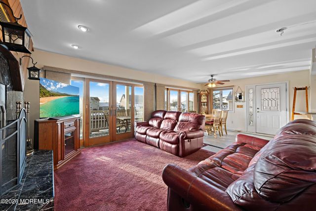 22 S Dayton Drive, Little Egg Harbor, NJ 08087