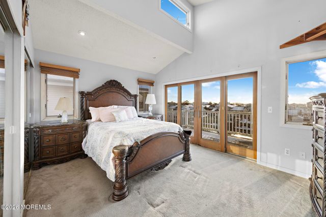 22 S Dayton Drive, Little Egg Harbor, NJ 08087