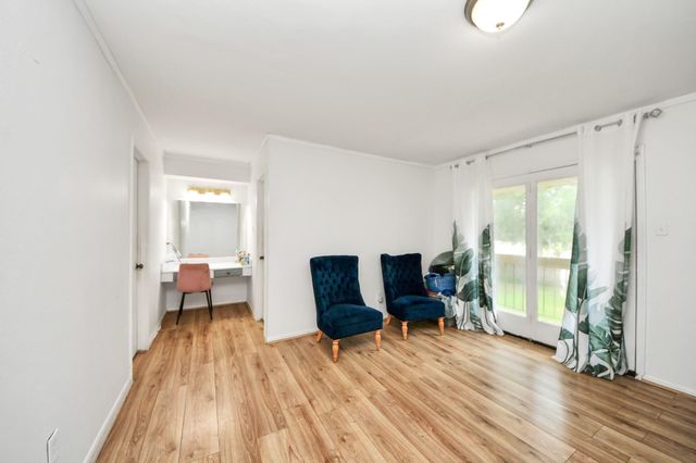 4725 Indian Trail 3, Baytown, TX 77521