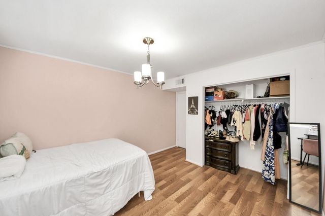 4725 Indian Trail 3, Baytown, TX 77521