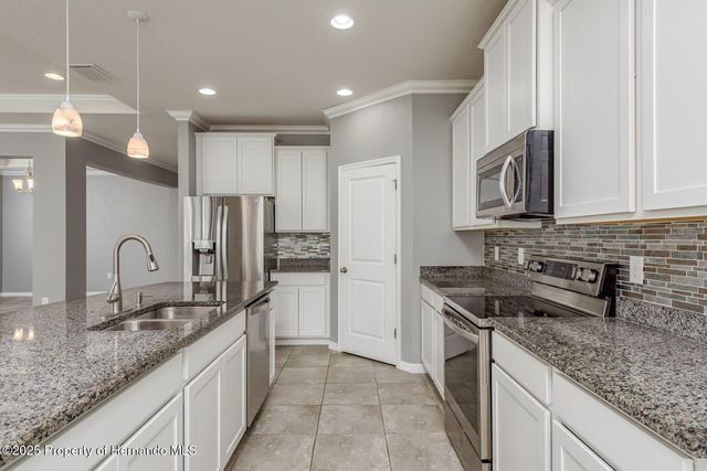 13637 Blythewood Drive, Spring Hill, FL 34609