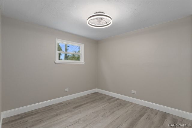 5951 N Tsala Apopka Drive, Hernando, FL 34442