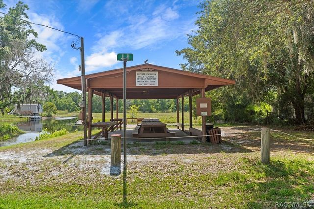 5951 N Tsala Apopka Drive, Hernando, FL 34442