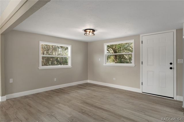 5951 N Tsala Apopka Drive, Hernando, FL 34442