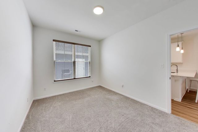11809 Kentucky Street, Crown Point, IN 46307