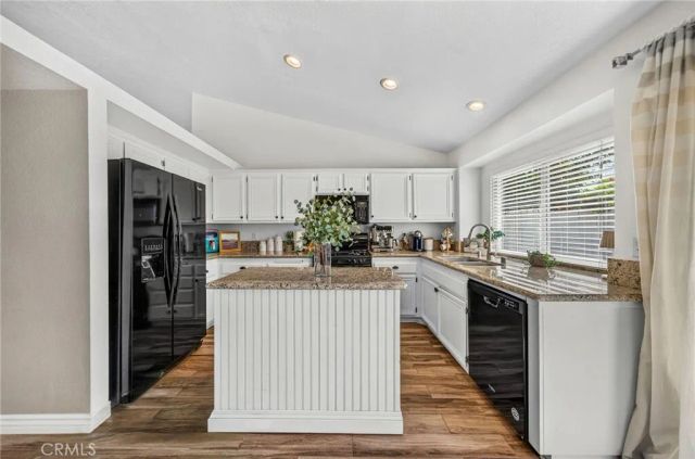 3956 Klamath River, Ontario, CA 91761