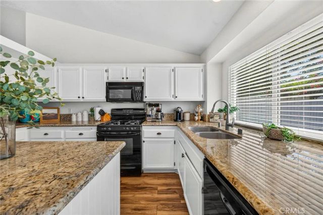 3956 Klamath River, Ontario, CA 91761
