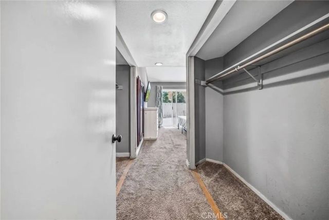 3956 Klamath River, Ontario, CA 91761