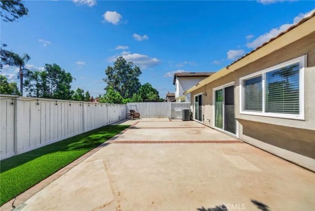 3956 Klamath River, Ontario, CA 91761