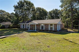 6001 Camp Halls Mill Road, Mobile, AL 36619