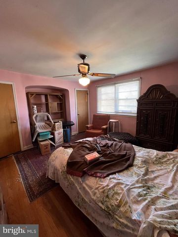 6615 N LAWRENCE ST, Philadelphia, PA 19126