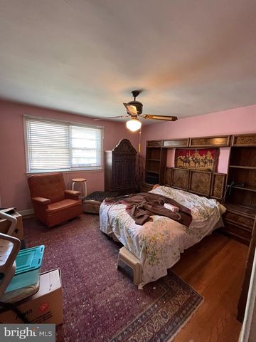 6615 N LAWRENCE ST, Philadelphia, PA 19126