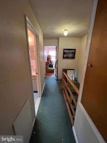 6615 N LAWRENCE ST, Philadelphia, PA 19126