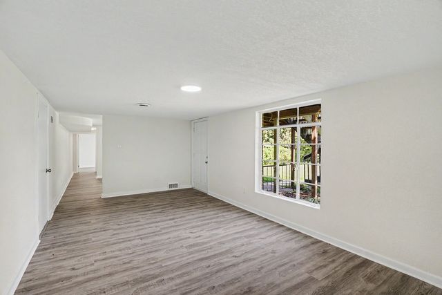 6903 Colby Avenue, Windsor Heights, IA 50324