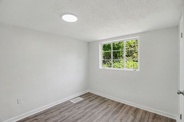 6903 Colby Avenue, Windsor Heights, IA 50324