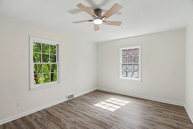6903 Colby Avenue, Windsor Heights, IA 50324