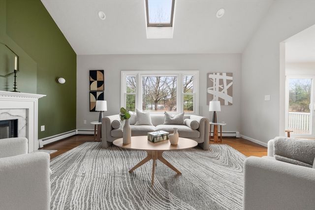 87 Fisher Street, Needham, MA 02492
