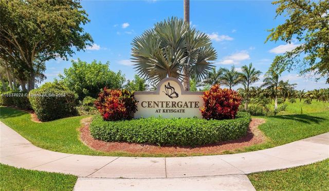 2008 SE 26th Ln 204, Homestead, FL 33035