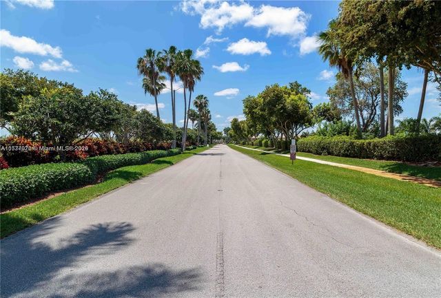 2008 SE 26th Ln 204, Homestead, FL 33035