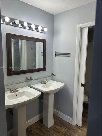 2008 SE 26th Ln 204, Homestead, FL 33035