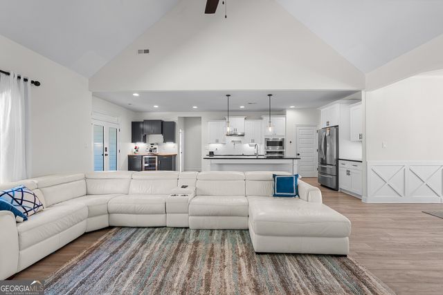 93 Paige Court, Newnan, GA 30263