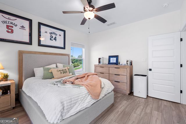 93 Paige Court, Newnan, GA 30263